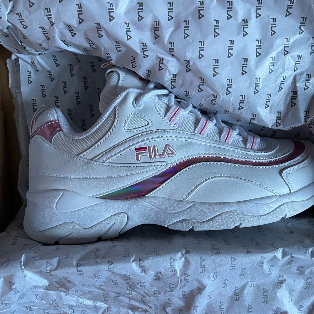 Women’s FILA RAY